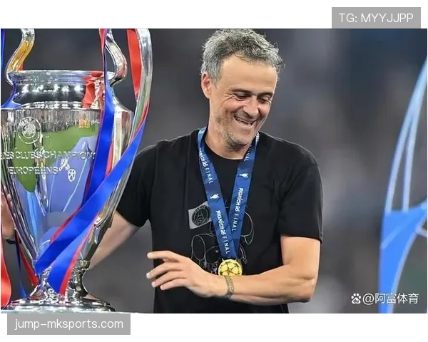 库尔图瓦封神欧冠之夜:关键扑救助球队登顶欧洲之巅 库尔图瓦封神欧冠之夜:关键扑救助球队登顶欧洲之巅