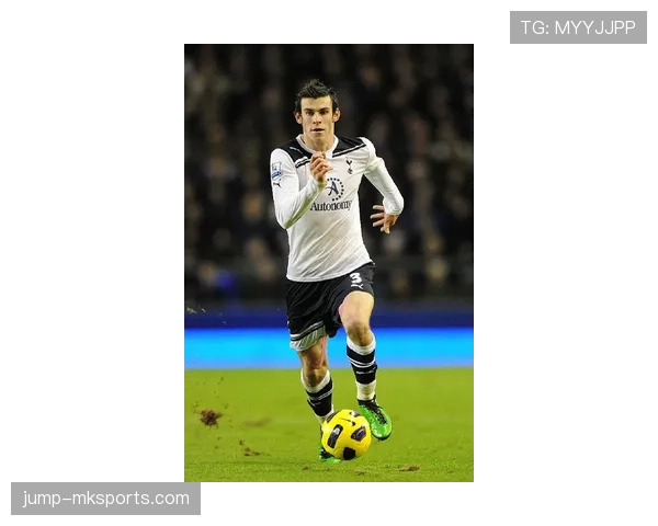 德甲转会风云再起，各大豪门激烈角逐新星引援动态