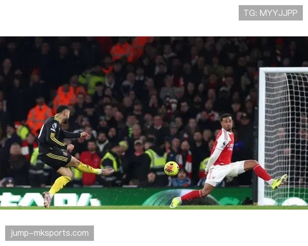 布莱顿惨败搅动英超格局，争冠悬念再起